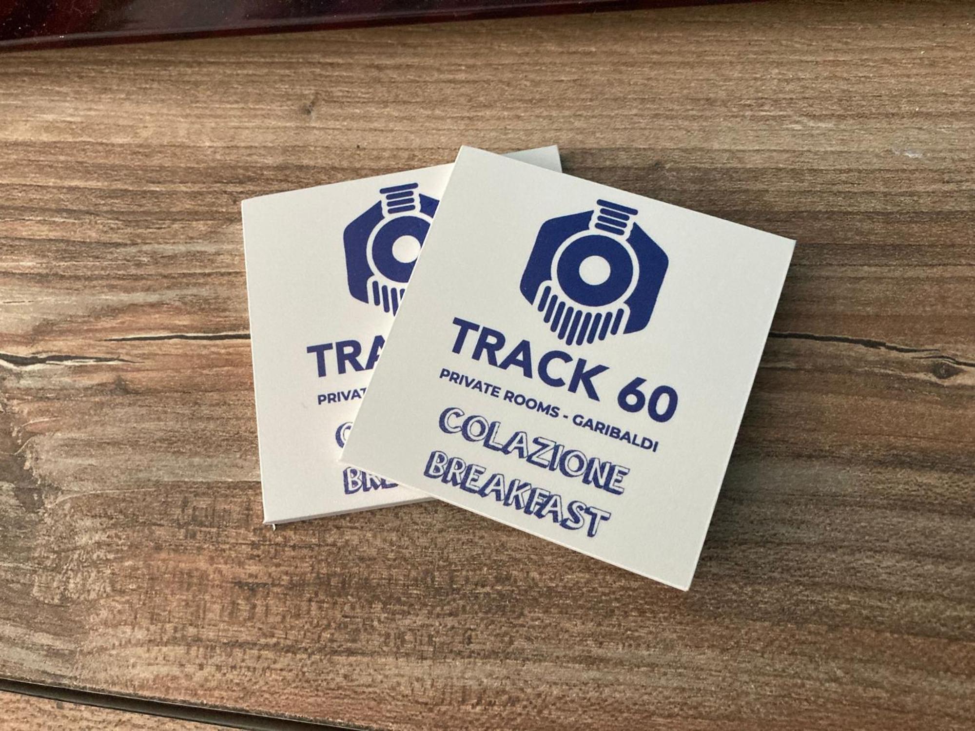 Track 60 - Private Rooms Garibaldi ナポリ エクステリア 写真